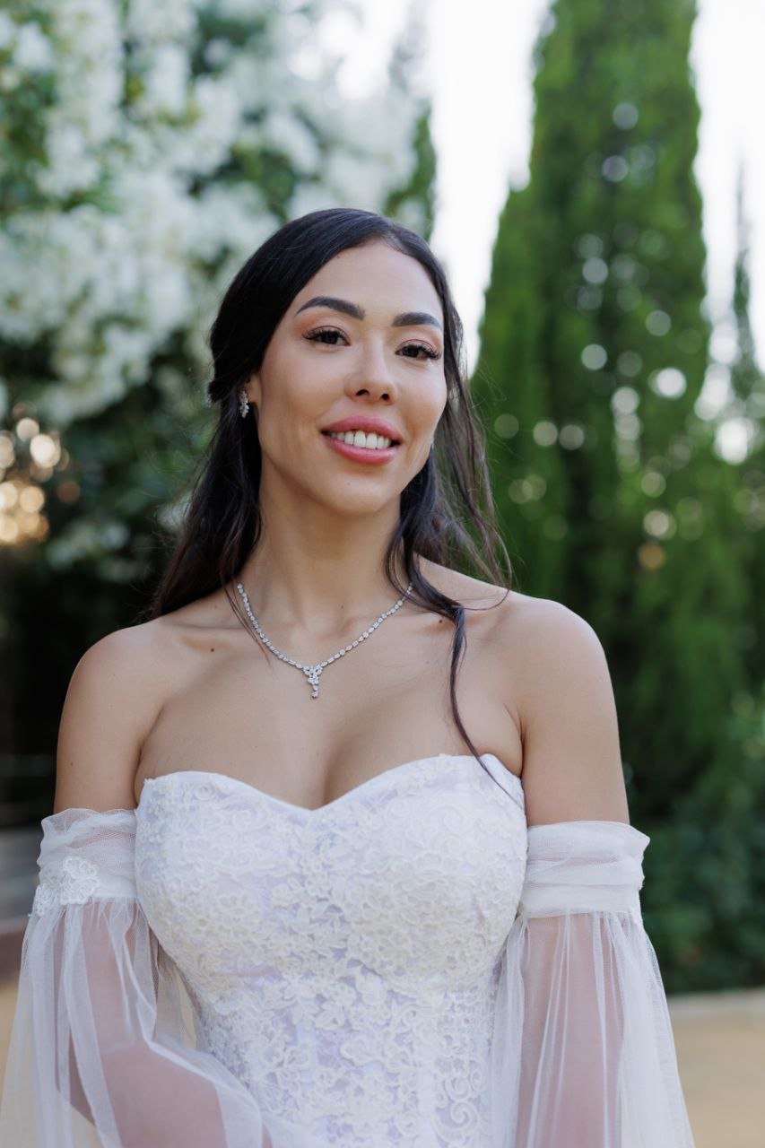 Novia con maquillaje natural — bridal makeup Marbella